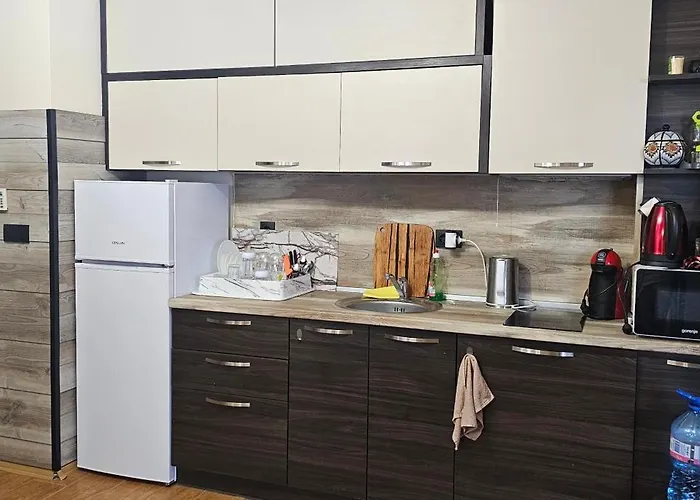 Amara Butik On The First Line * 拉夫达