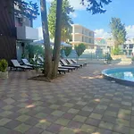 Apartment Amara Butik On The First Line Ravda